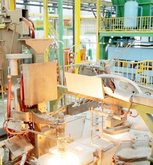 Constant temperature casting furnace