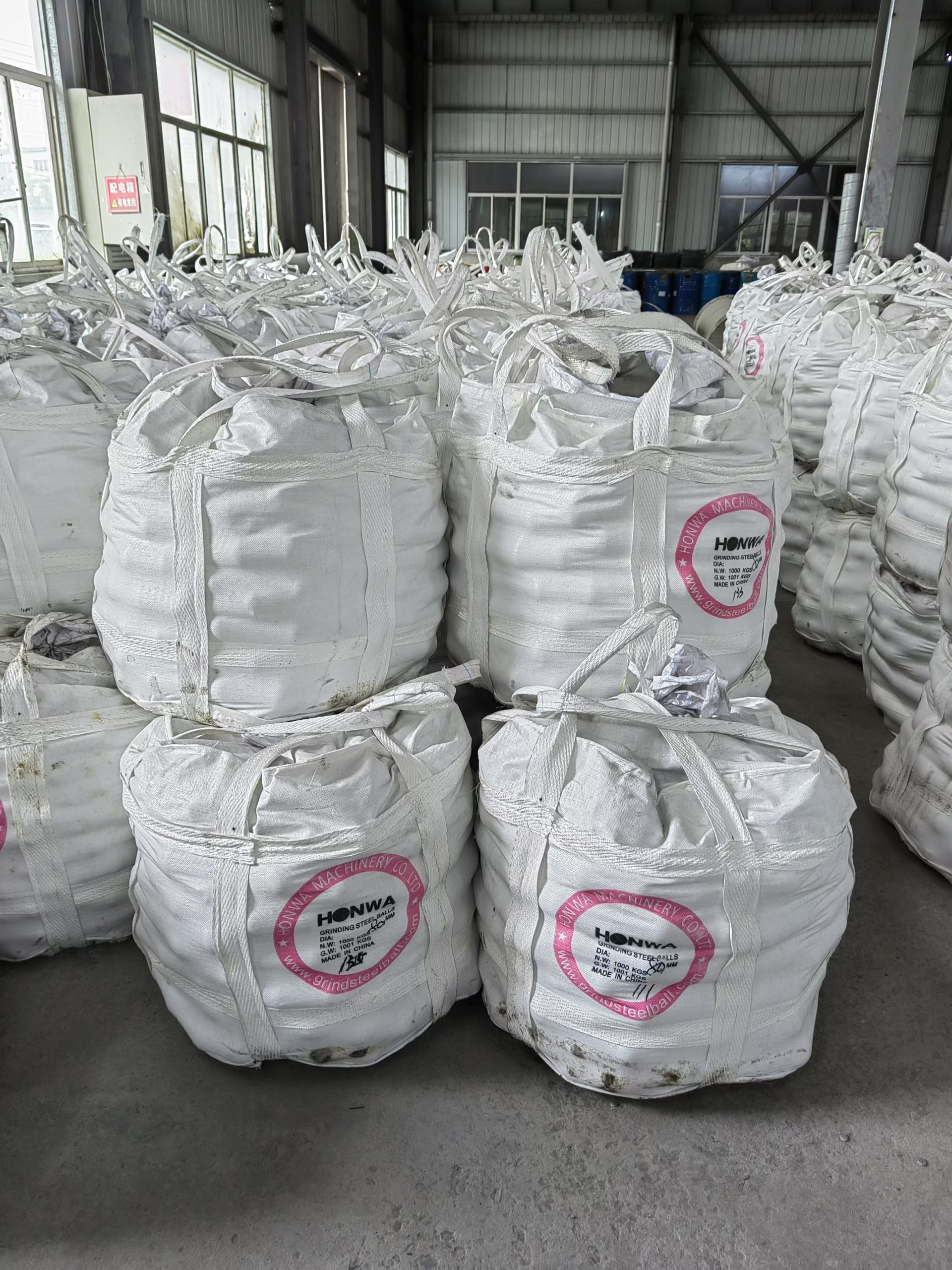 Packed by Jumpo Bags